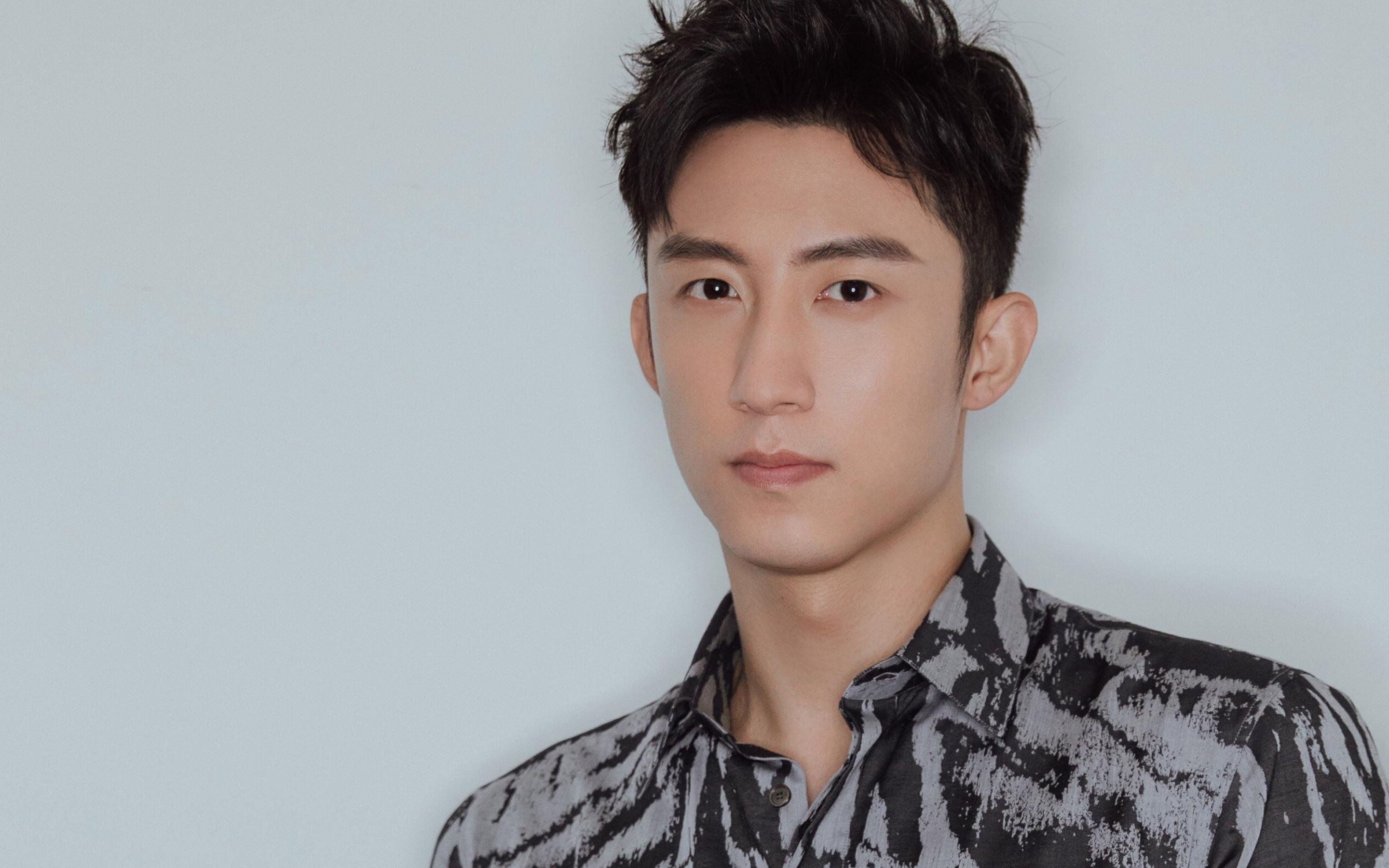 跳水难度升级吉尔吉斯斯坦勇于挑战，吉尔吉斯斯坦金牌