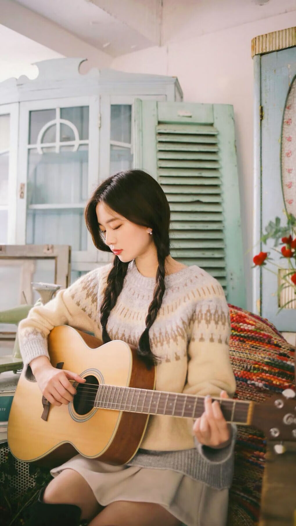 中国足球职业联赛注重俱乐部社会责任和文化传播，中国足球联赛开始走向职业化