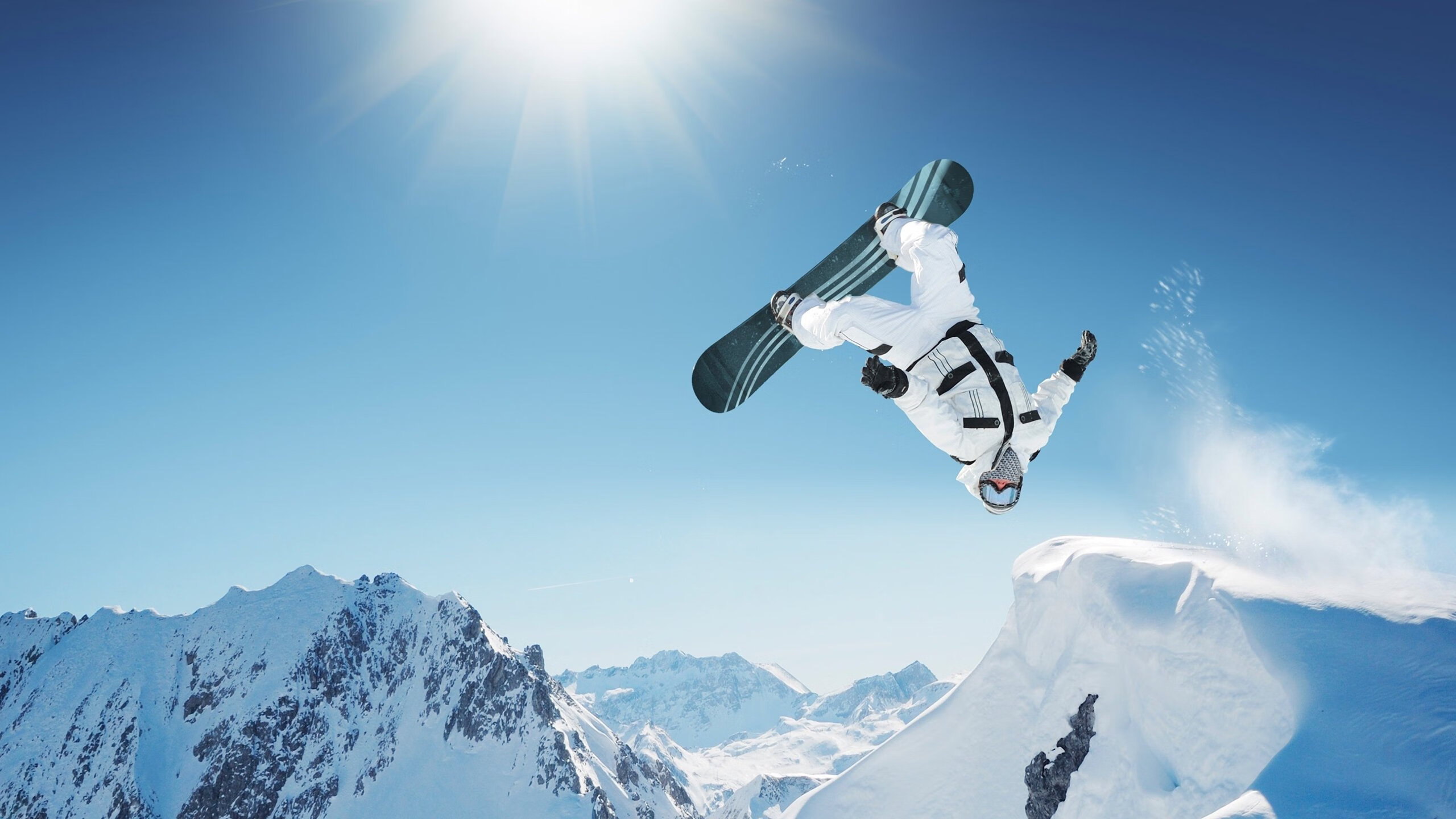 欧冠半决赛次回合:巴黎主场3比2险胜曼城 凭客场进球晋级决赛